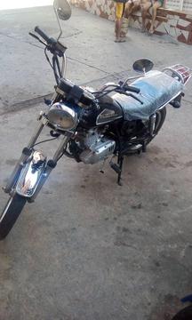 se vende moto GN 2008