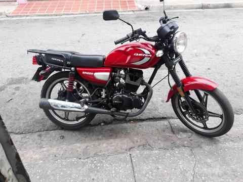 Moto Bera 200