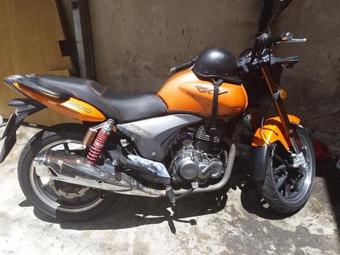 Vendo Moto