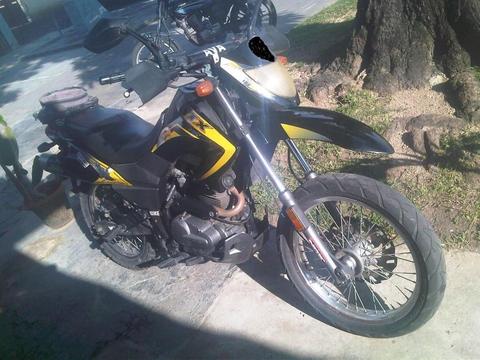 vendo o cambio mi tx 2010