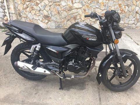 Vendo moto Arssen II