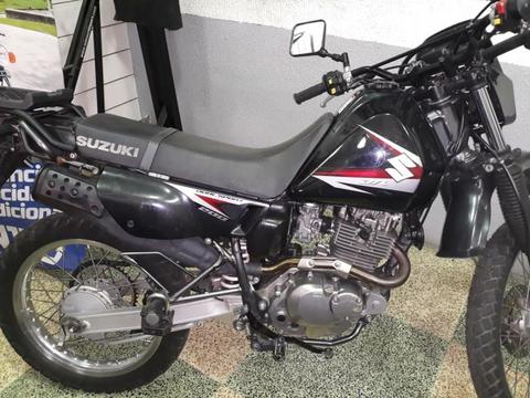 Suzuki Dr200