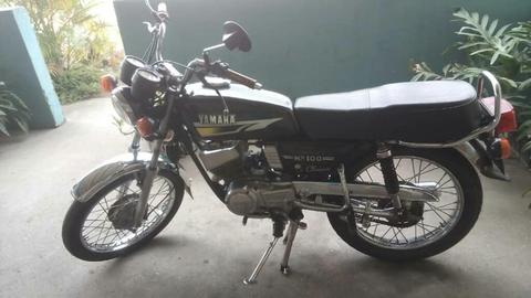 Se Vende Moto Rx 100 Yamaha con Su Titul