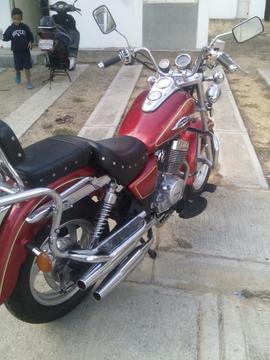 Se Vende Moto Año 2012