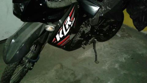 Moto Kawasaki Klr 2013