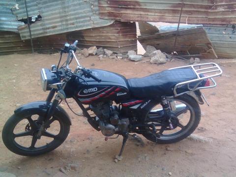 Cambio o vendo Moto MD 2013