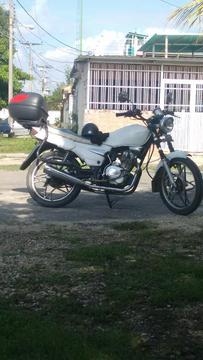 Vendo Moto