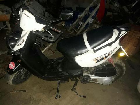 Vendo Mi Moto Bera Año 2012