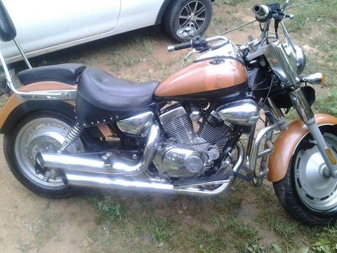 Vendo Cruser 250 O Cambio