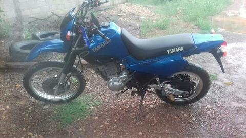 Xt 600 Año 2002 Y Dt 125 Año 1992 Yamaha