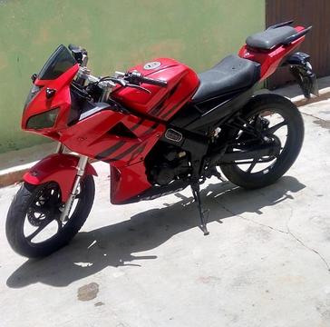 Moto Bera R1