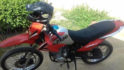 Moto Lechuza