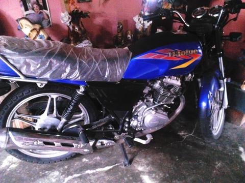 Se vende moto HJ en buen estado