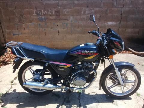 Se Vende Suzuki Hj Año 2012 Como Nueva